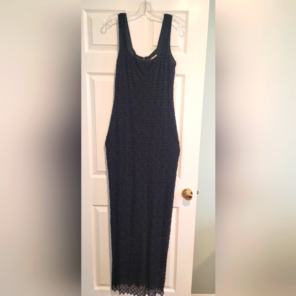 Basix black, size 14, sequin black sleeveless dress, 60" long ♥️